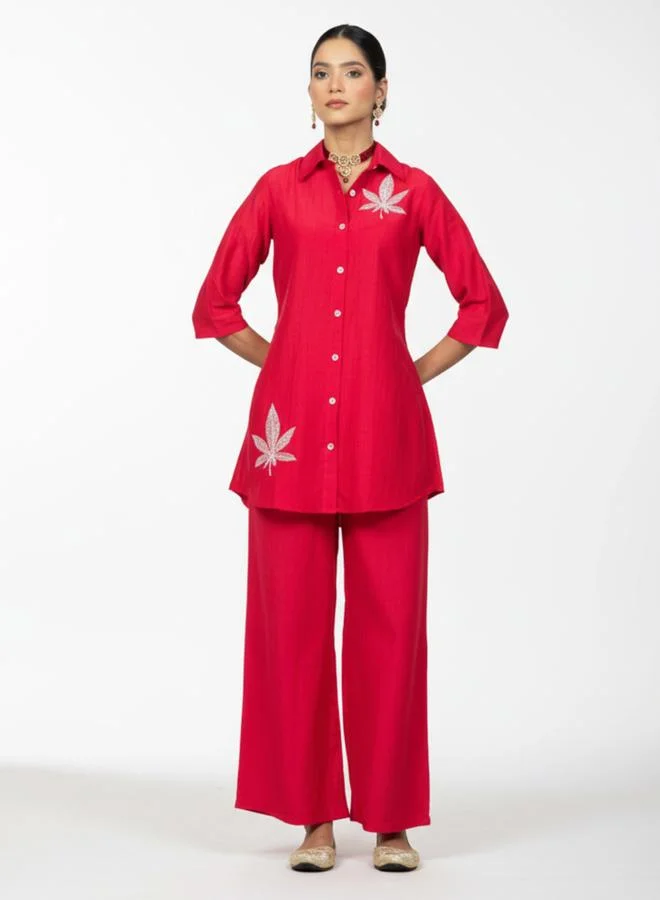 WineRed طقم قميص مطرز وبنطال بأرجل واسعة